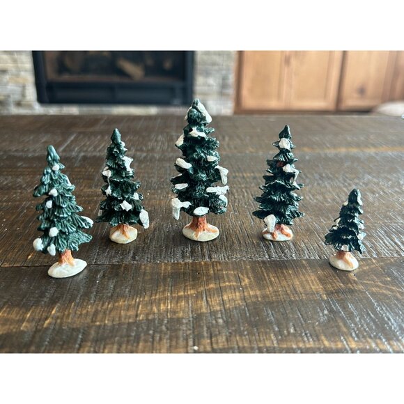 Retired Lemax Christmas Trees Set of 5 Christmas Village Accessory - Picture 1 of 12